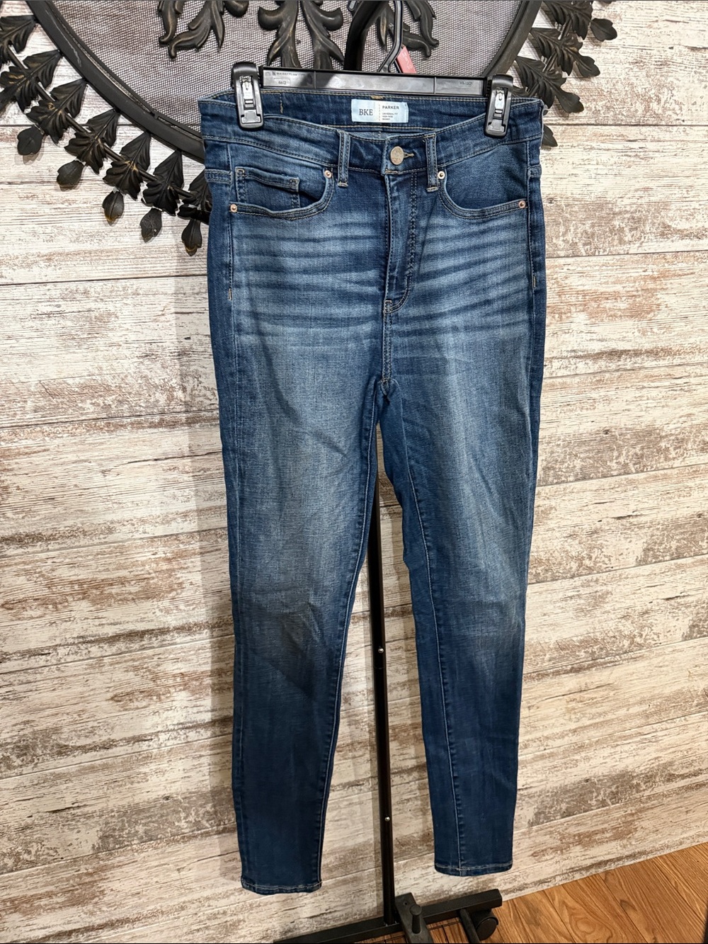 BKE Parker Women's Medium-Dark Blue Skinny Jeans